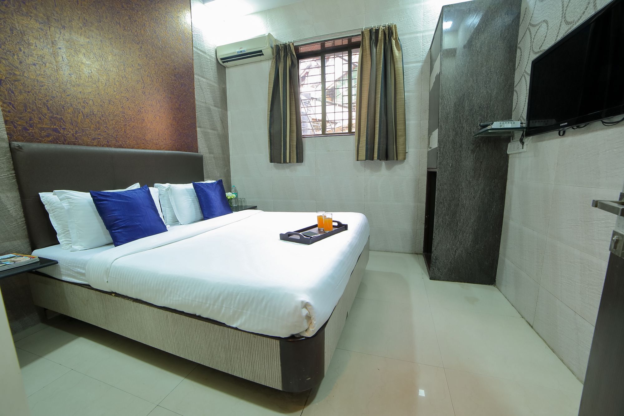 Hotel Oyo 569 Station 3*