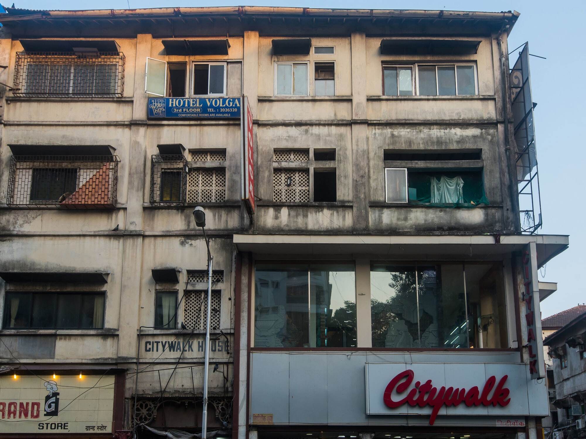 Oyo 22829 Volga Hotel