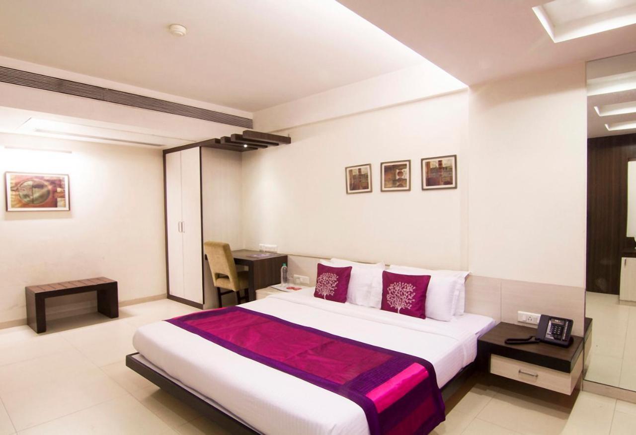 The Roa 3* Mumbai