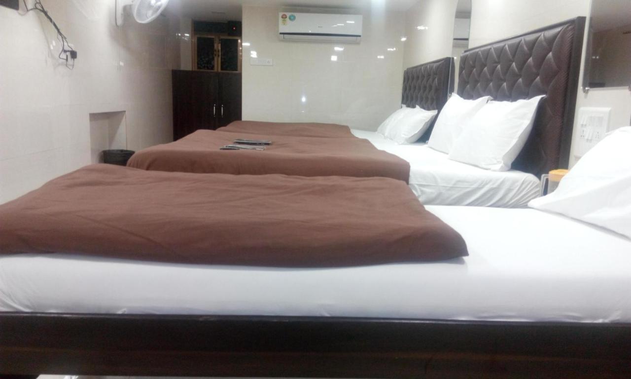 Qamar Hotel 2*