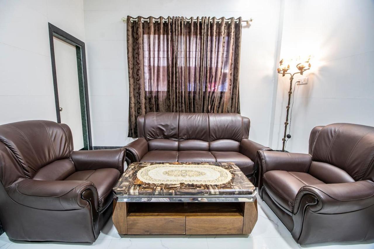 Apartment Osi Sahar Andheri East Mumbai