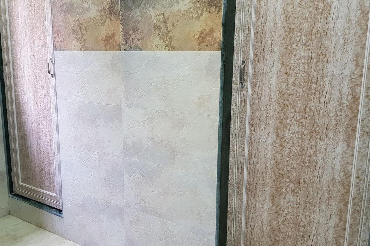 Apartment Osi Sahar Andheri East Mumbai