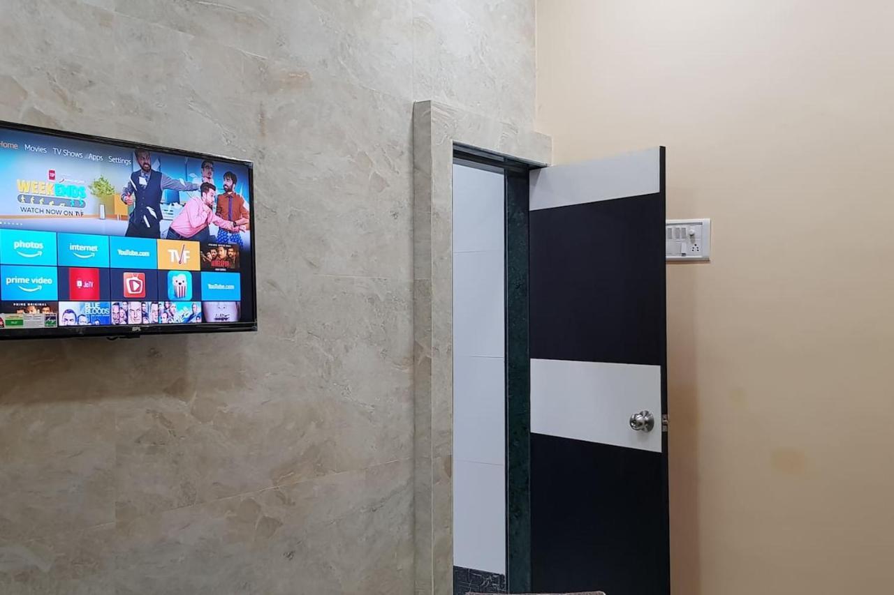 Apartment Osi Sahar Andheri East Mumbai