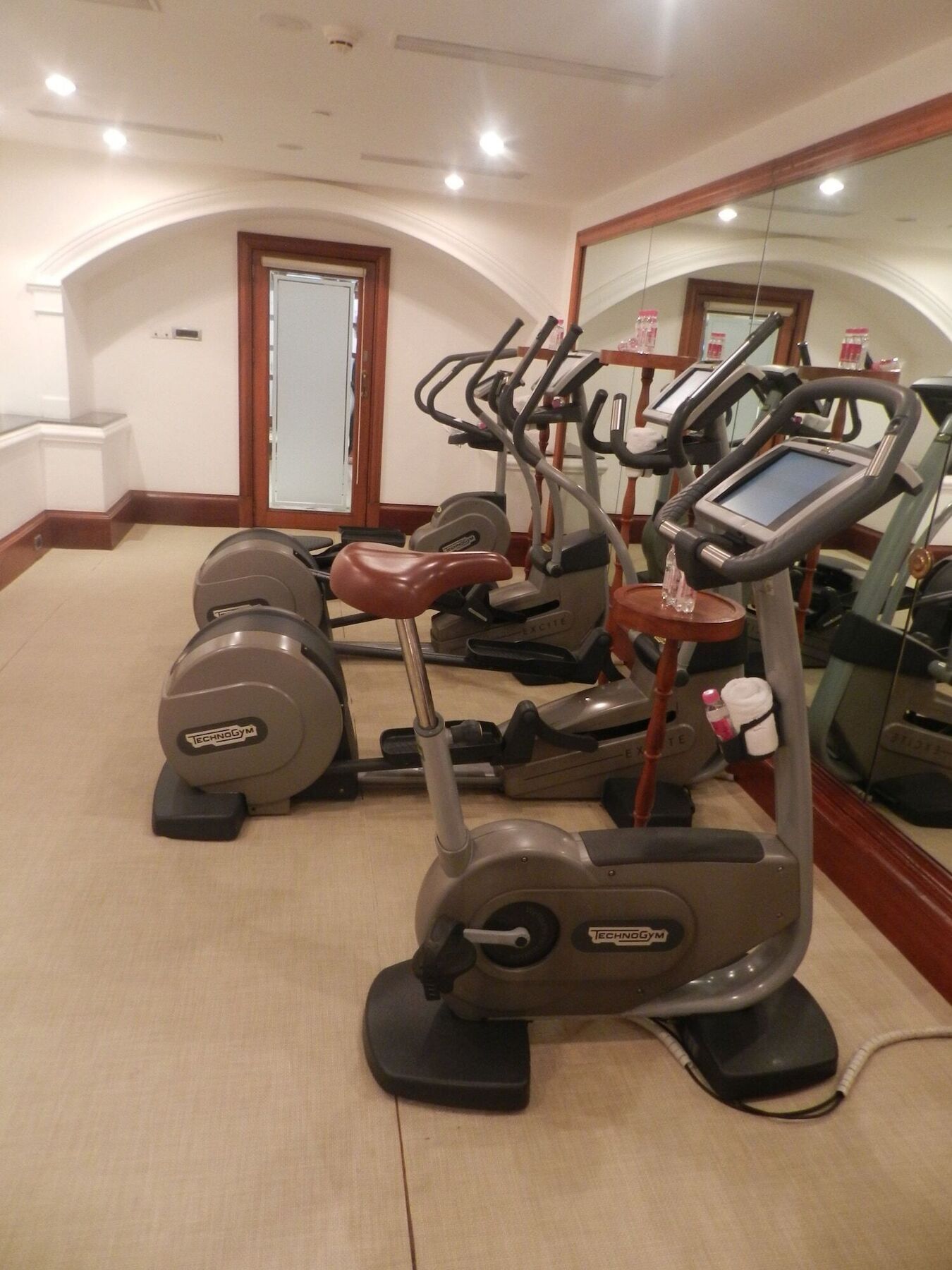 The Taj Mahal Tower, Hotel 5*