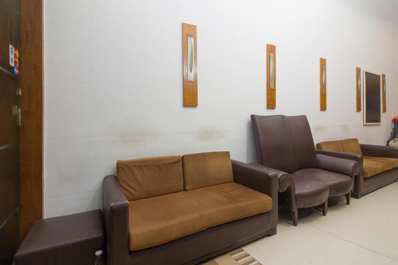 Oyo Flagship 568 Bandra Mumbai