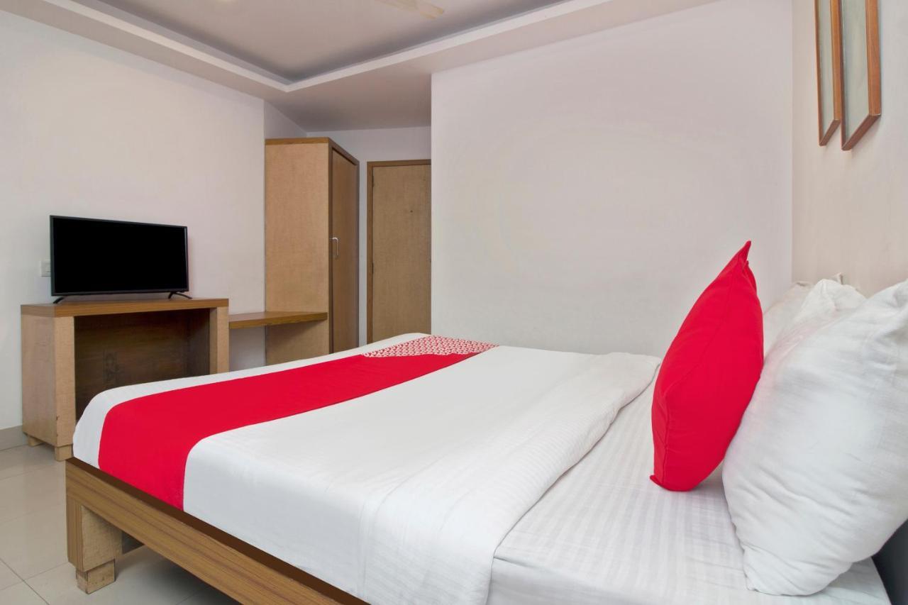 Hotel Oyo Flagship 568 Bandra Mumbai