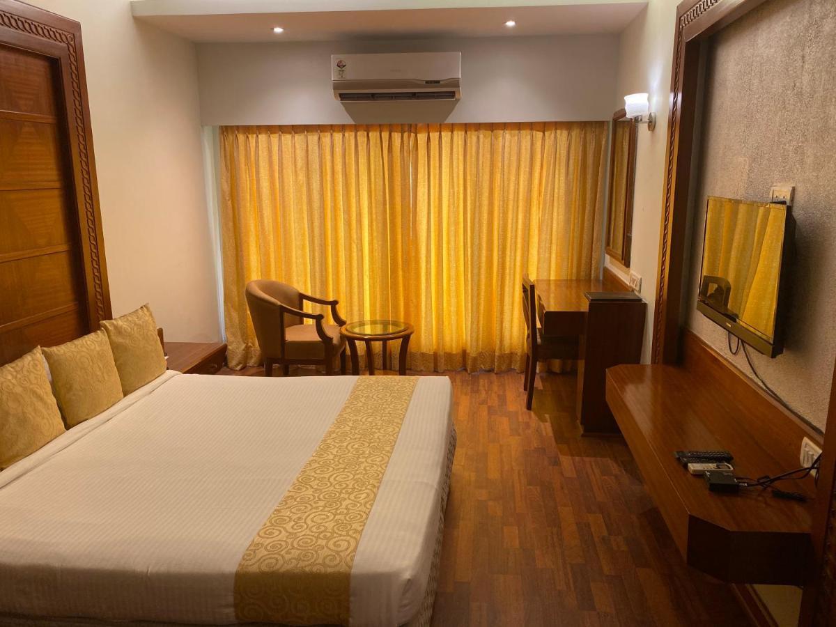 Hotel Kohinoor Park 3*