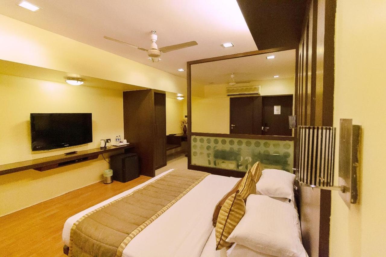 Silver Hotel