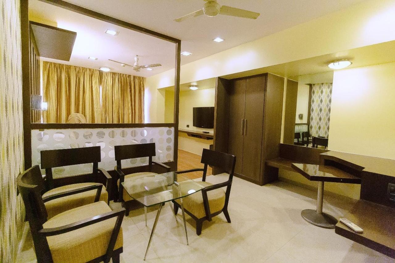 Silver Hotel