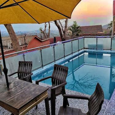 Pikasa 411, Pool Party * Mumbai