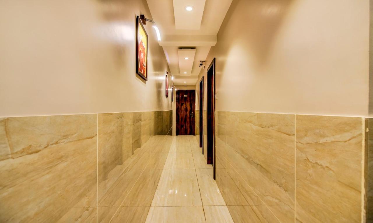 Prince Palace Kurla * Bombaim