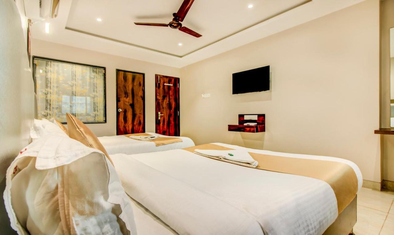 Prince Palace Kurla * Mumbai