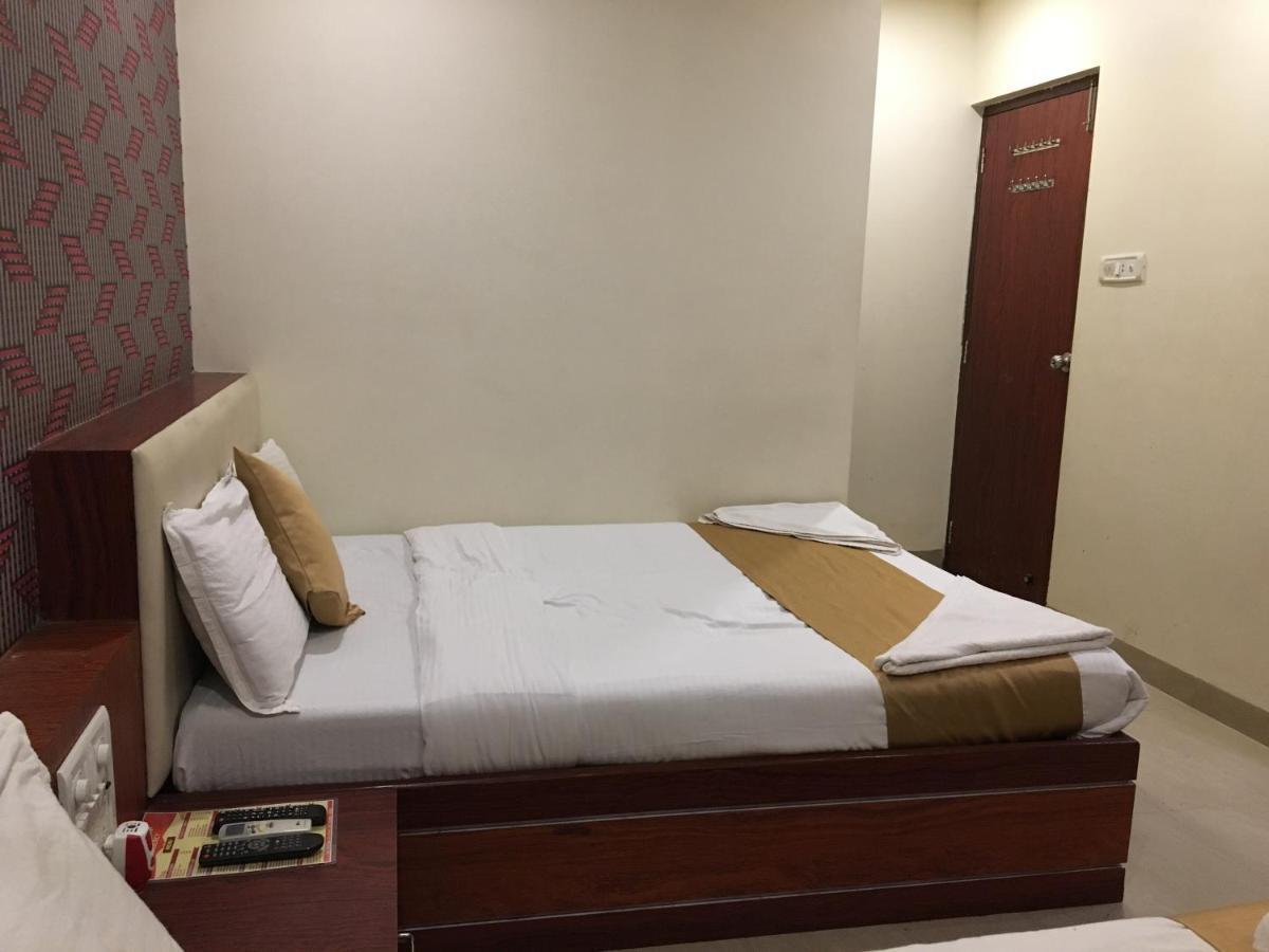 Safar Residency 2*