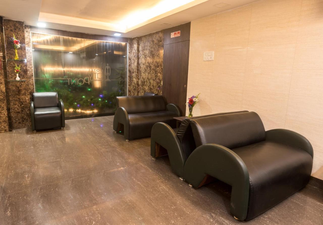 Point Dadar Hotel