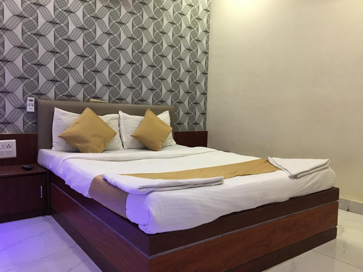 Safar Residency 2* Bombaim