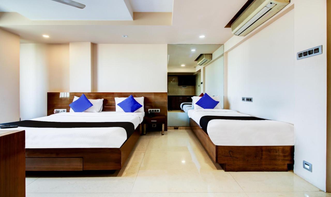 Imperial Residency Hotel 3*