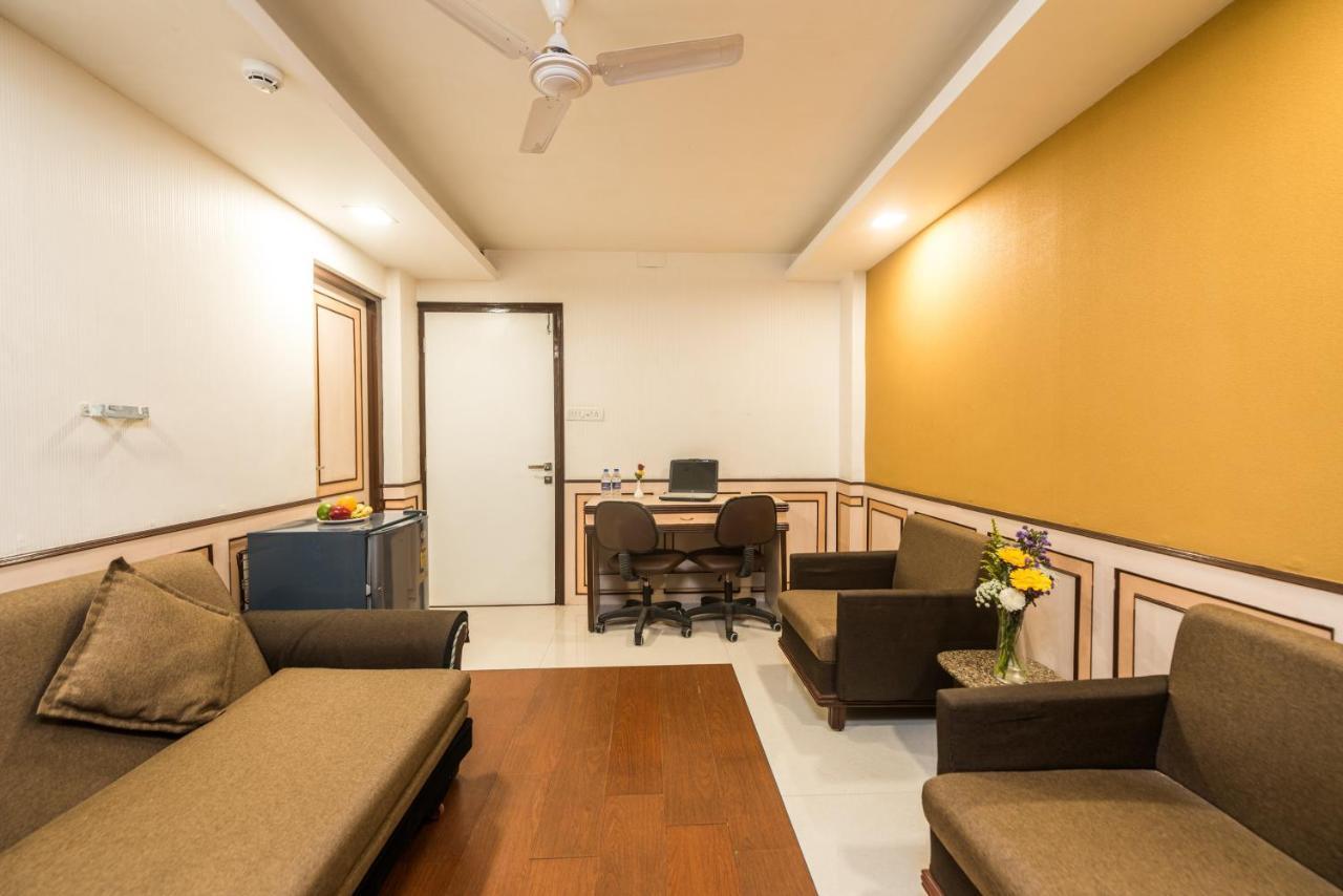Point Dadar Mumbai