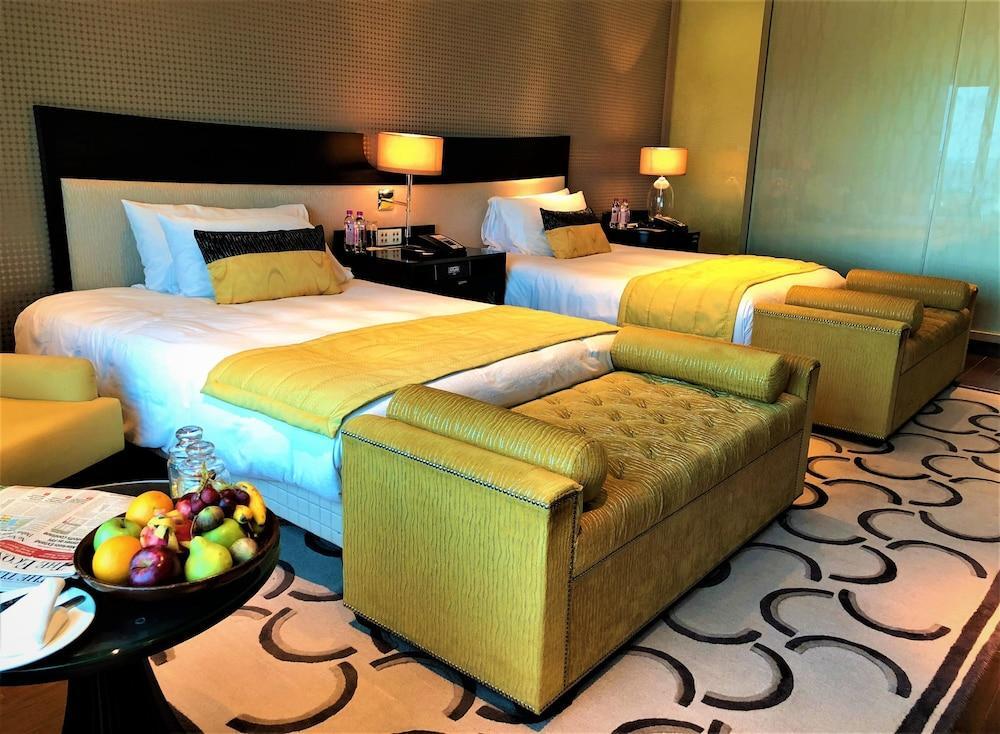 Taj Santacruz Hotel 5*