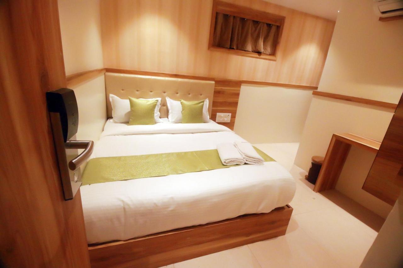 Hotel Al Madina Palace Mumbai
