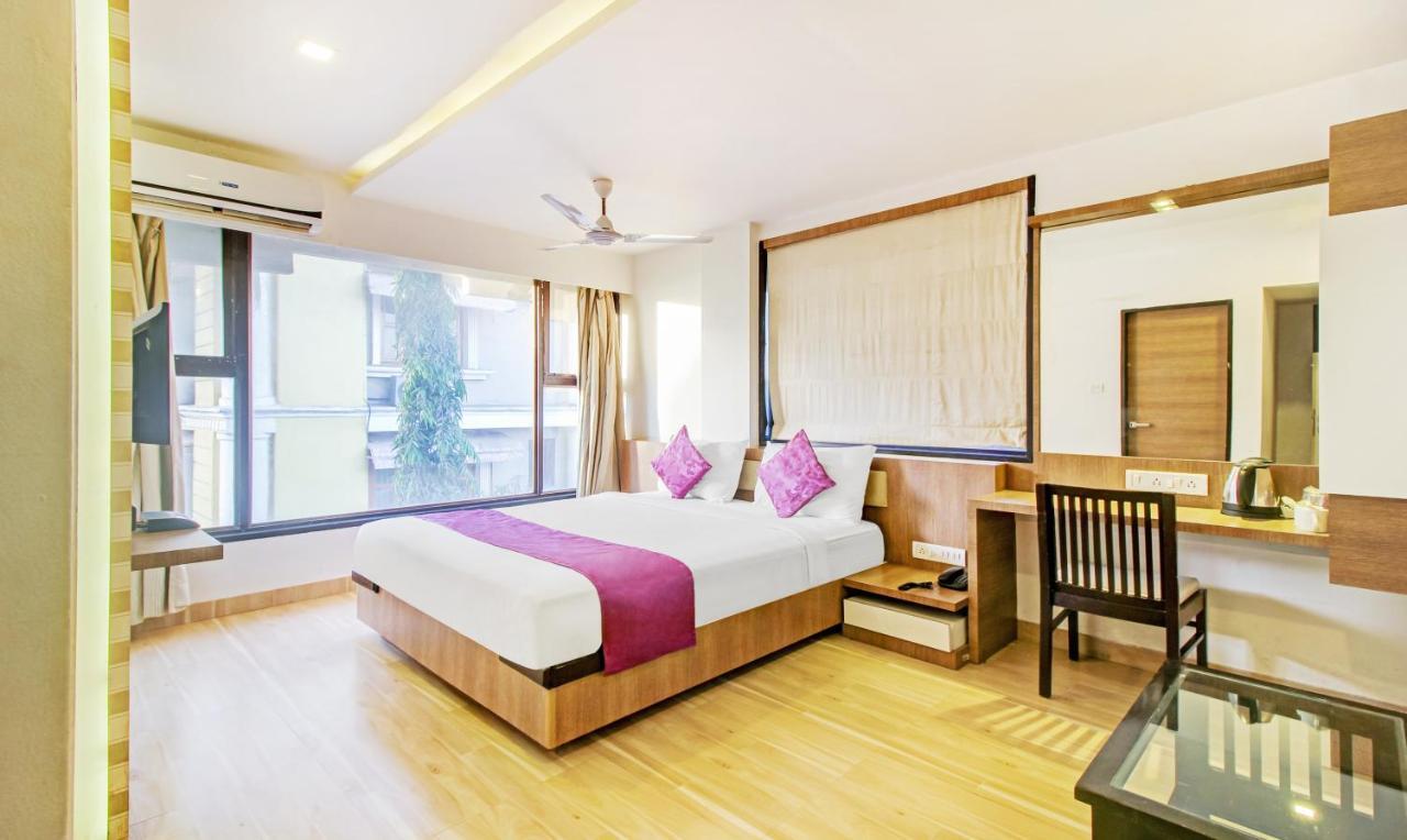 Treebo Tryst Crown Mumbai