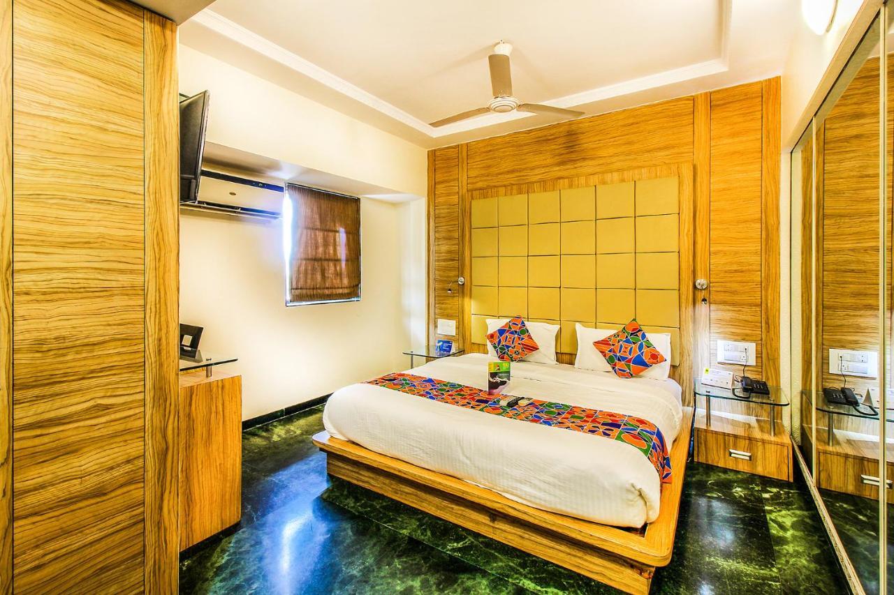 Fabhotel Sahar Garden - Nr International Airport Hotel Bombaim