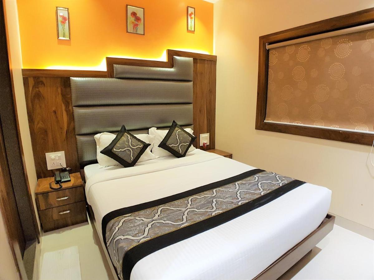Hexa Nest Hotel