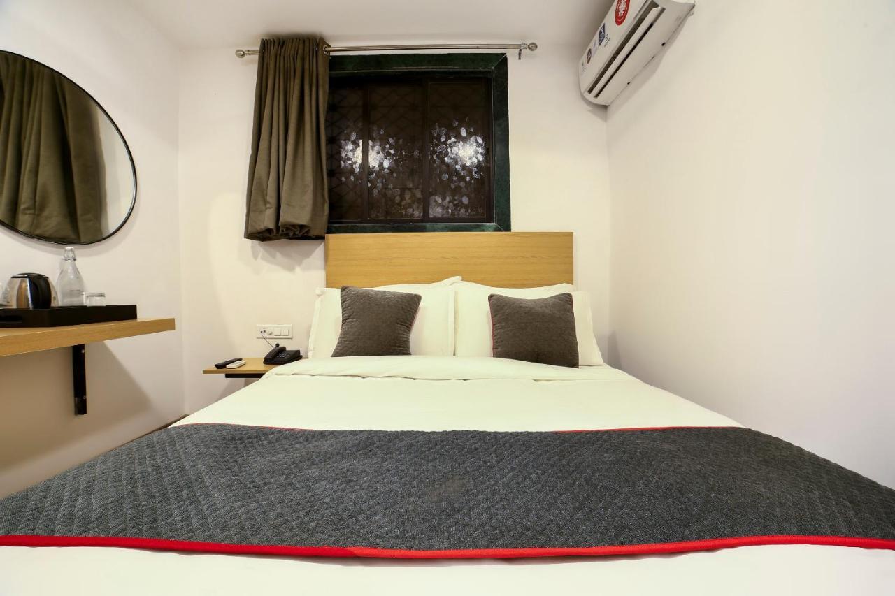 Fabexpress Highway Residency Hotel Mumbai