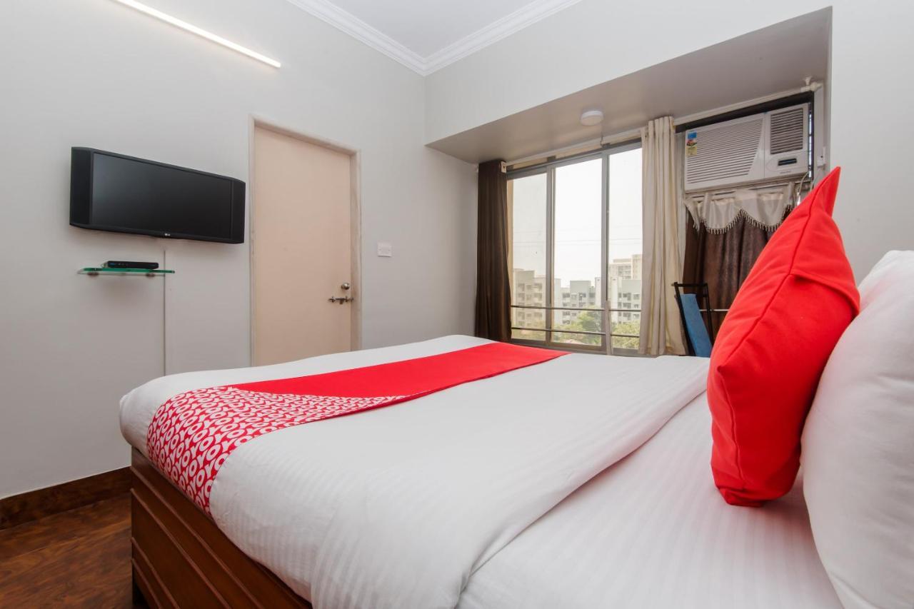 Apartment Oyo 1838 Executive Homes