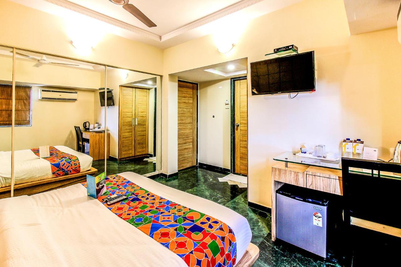 Fabhotel Sahar Garden - Nr International Airport Hotel Bombaim