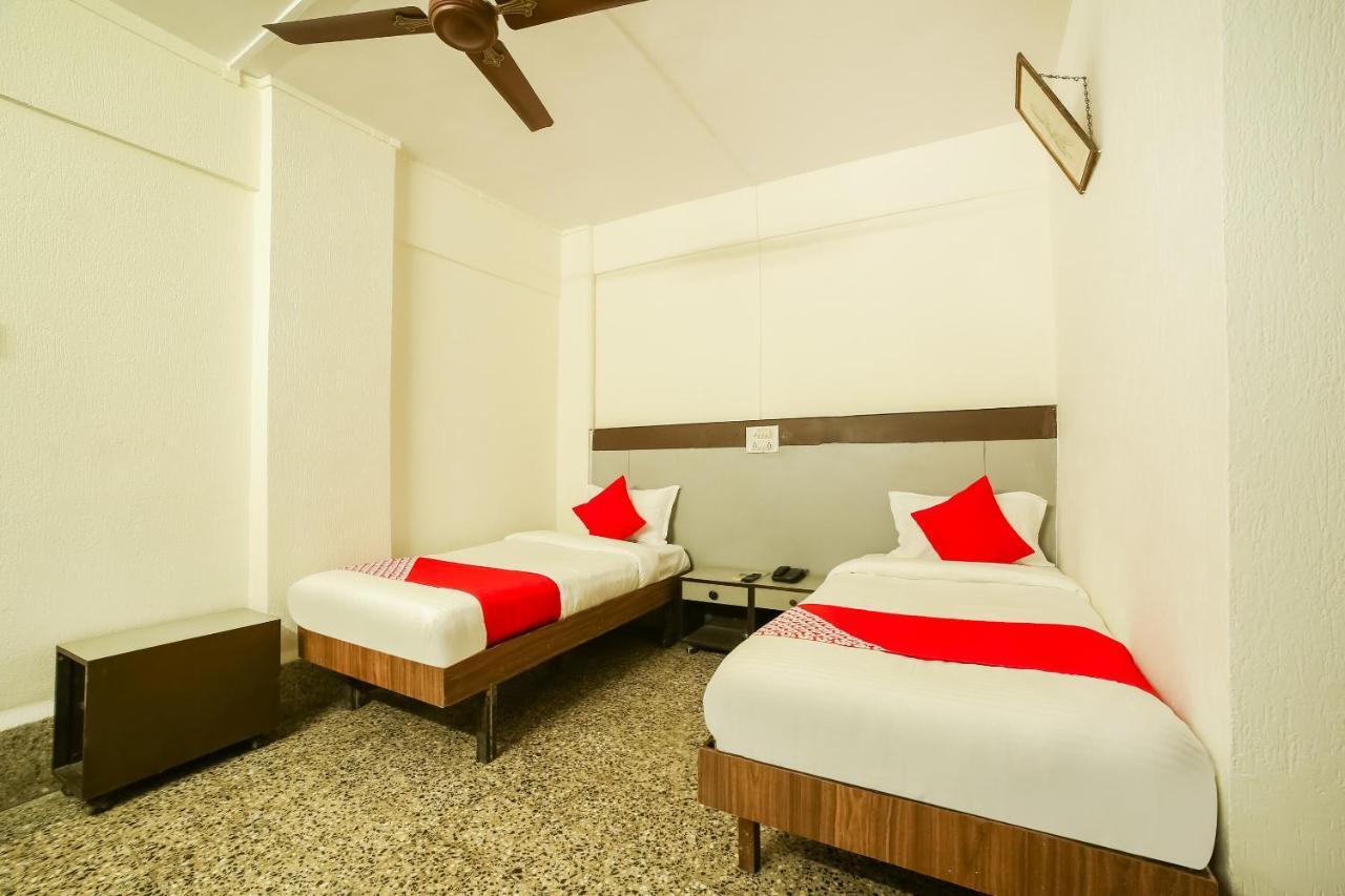 Hotel Oyo 43839 Aram 3*
