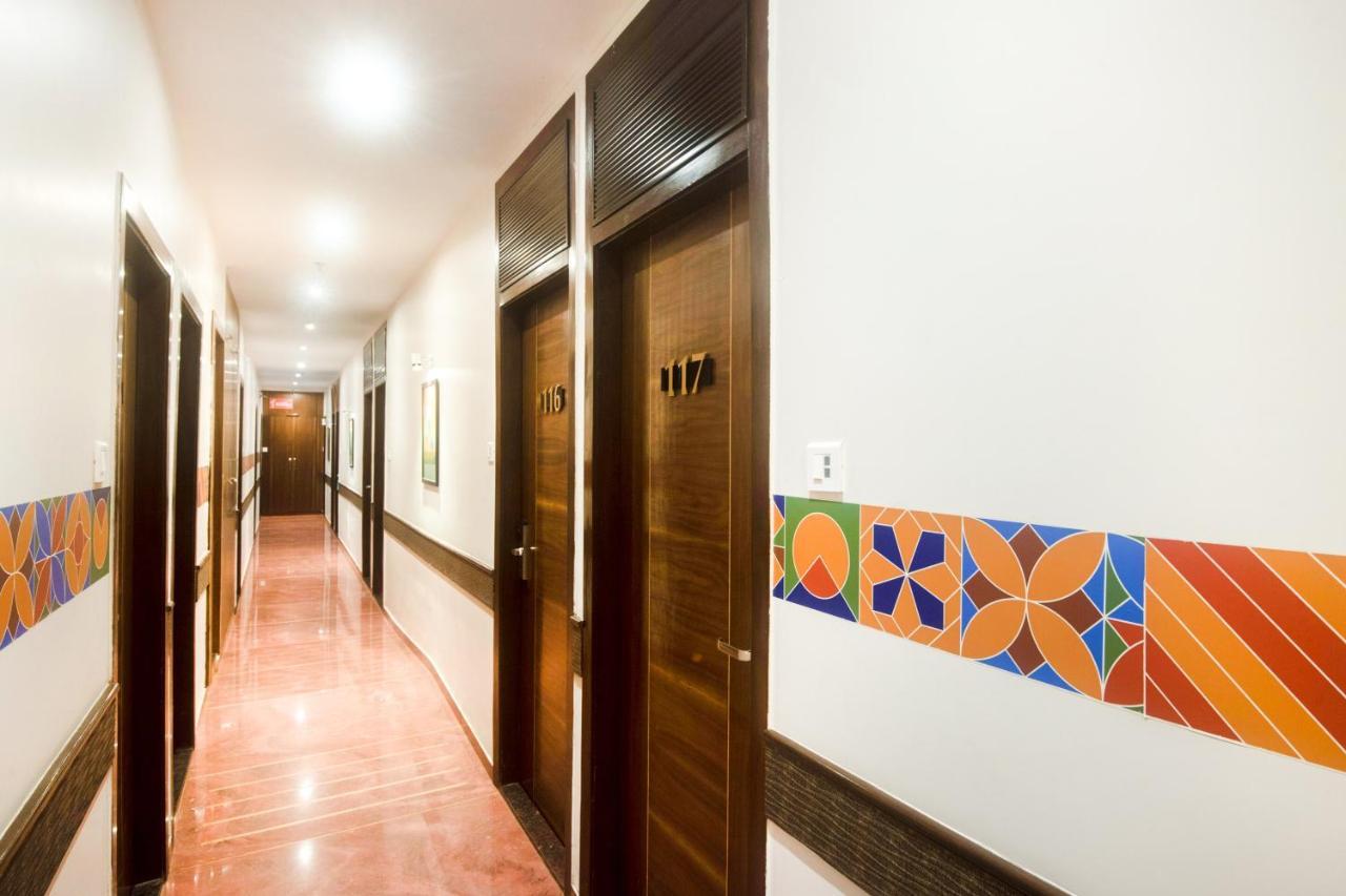 Hotel Capital O 60919 Admiral