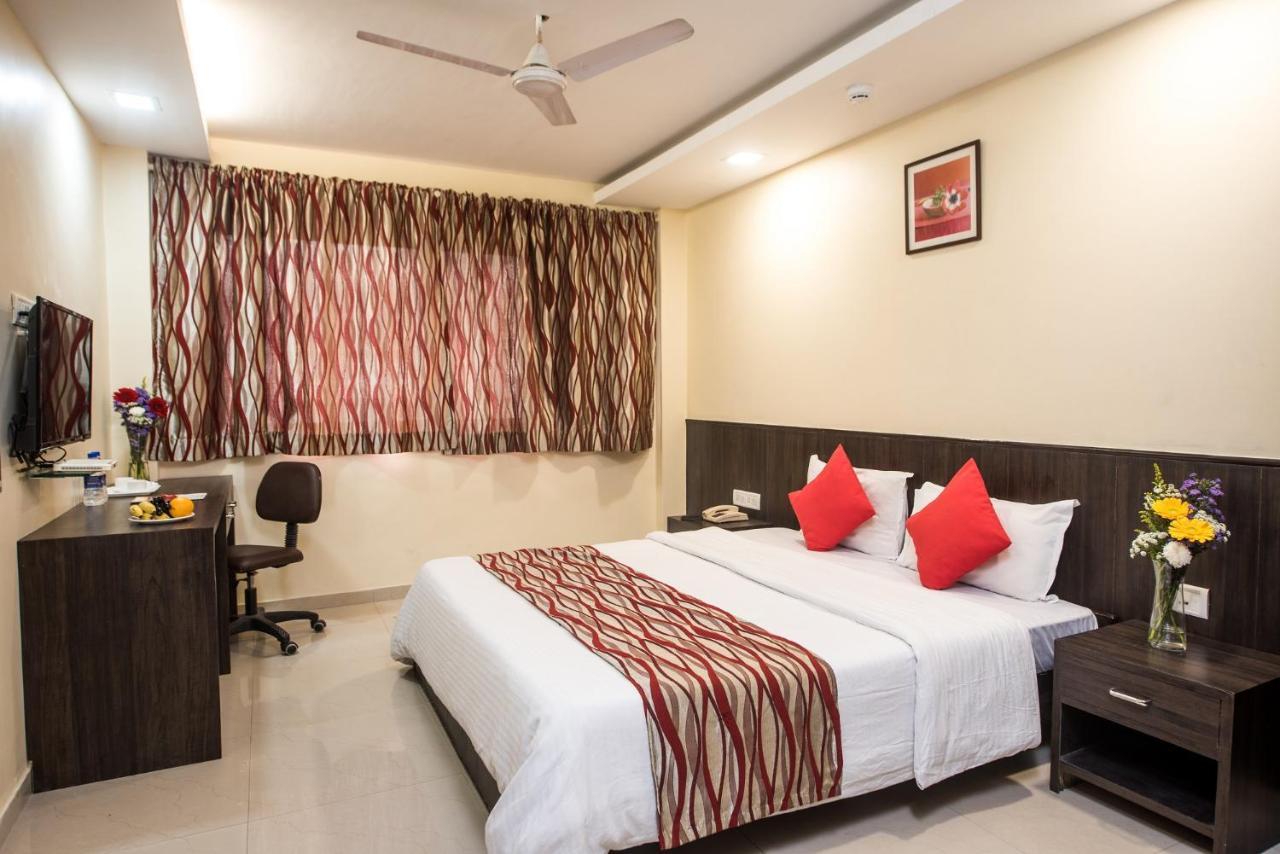 Hotel Point Dadar