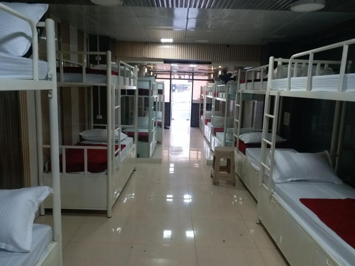 Hostel Kurla
