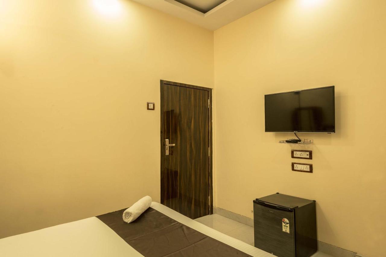 Apsara- Near J J Hospital