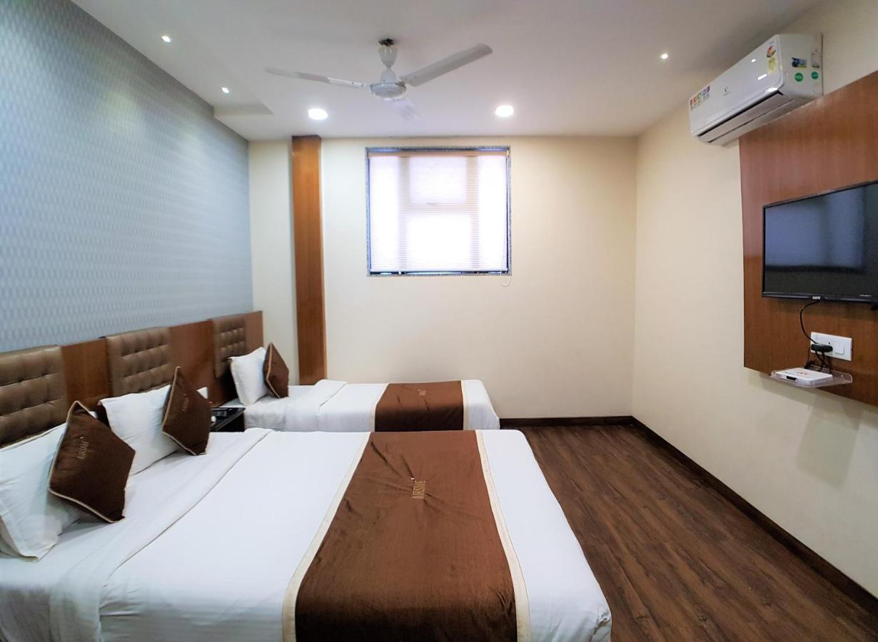Hexa Airside Hotel 3*