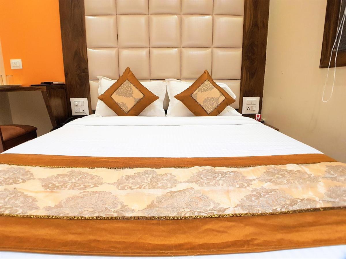 Hexa Nest Hotel