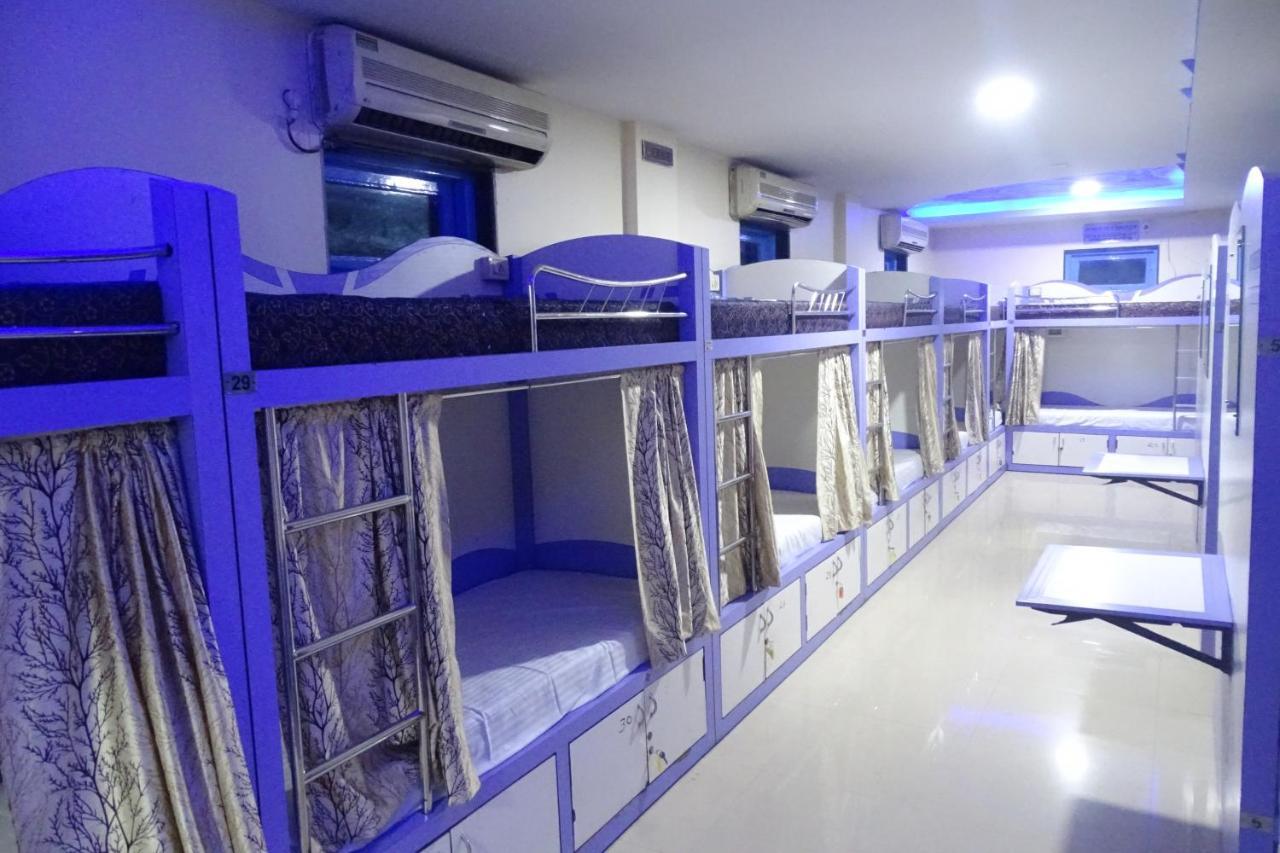 Real Rest House - Andheri East 2*