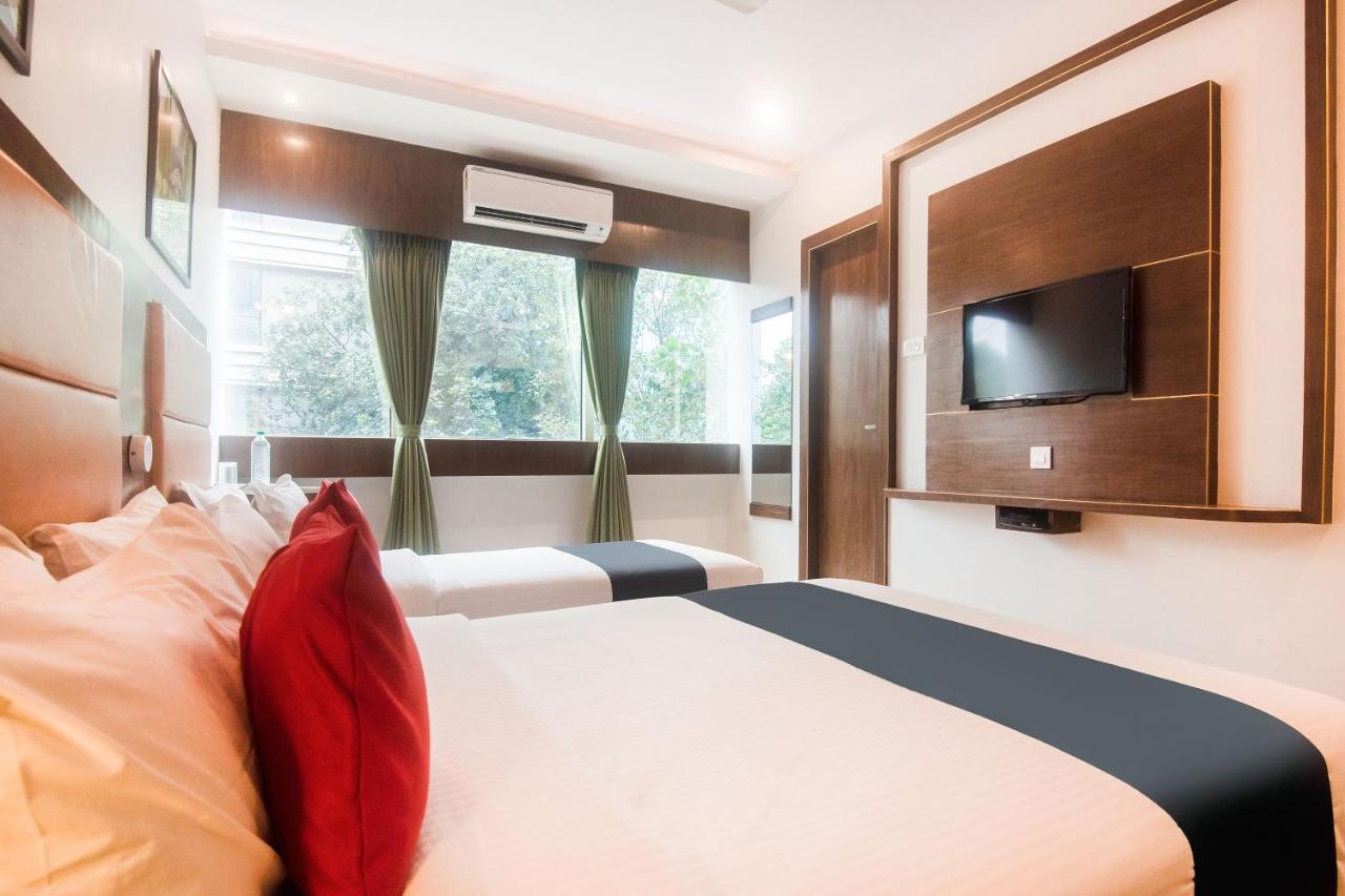 Capital O 60919 Admiral Hotel 3*