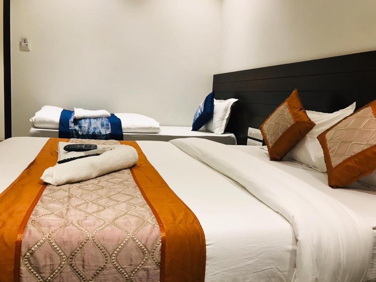 Flora - Hotel 3*