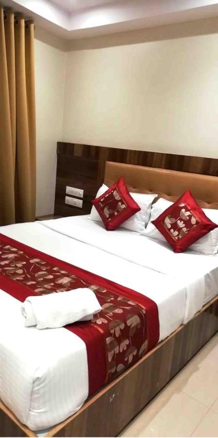 Rishi International Hotel 3*