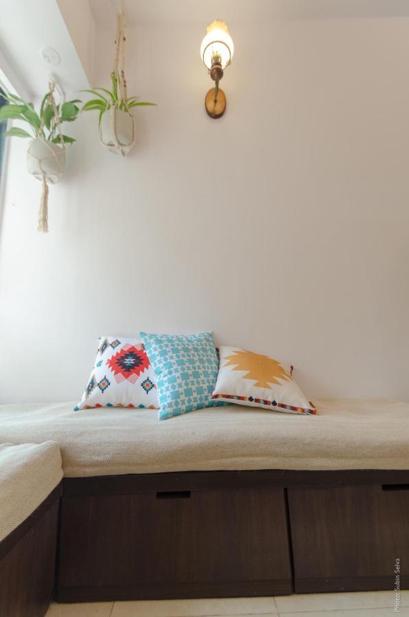 Bohemian 1bhk Bandra W By The Company Apartment *