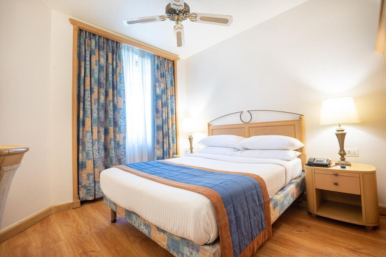 Hotel The Orchid Parle 5*