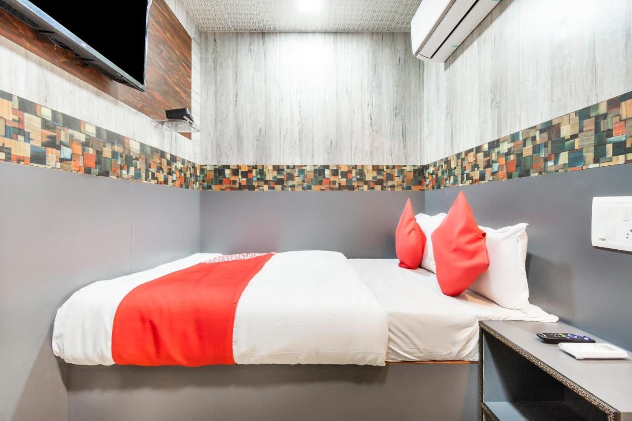 Oyo 72150 Capital Hotel 3*