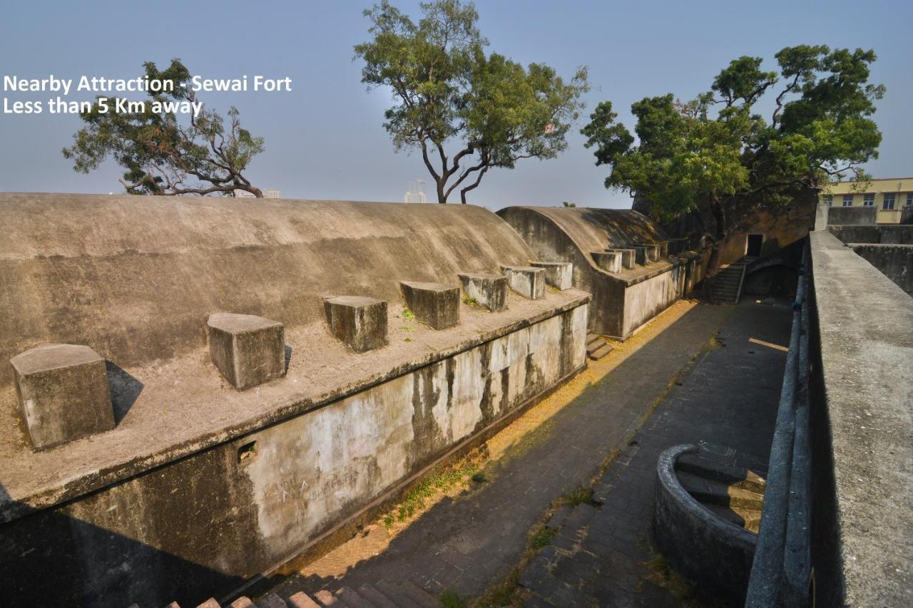 Oyo 1838 Executive Homes