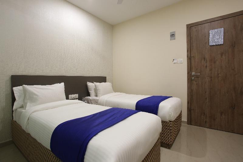 Hotel Ocean 2*