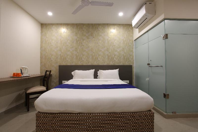 Ocean 2* Mumbai