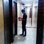 Alfa International Near Nanavati Hospital Near Airport Near Juhu 3*