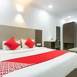 Collection O 74412 Ardaas Residency