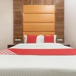 Blue Executive Near Chhatrapati Shivaji International Airport Hotel 3*