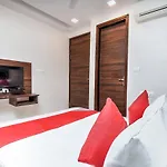 Oyo 77182 Hotel Sea Rock